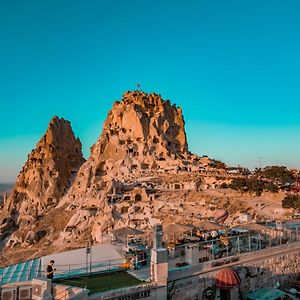 Caldera Cave Hotel